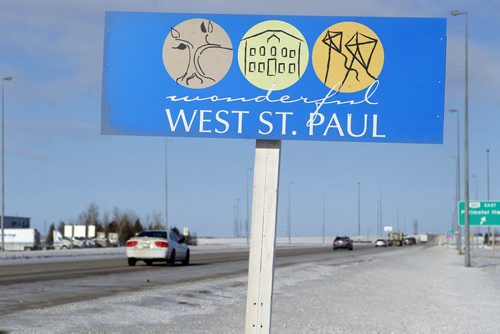 LOCAL - Signs and surroundings around the RM's that are in story. West St. Paul. BORIS MINKEVICH / WINNIPEG FREE PRESS  FEB. 13, 2015