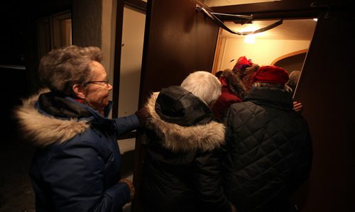 Crystal City residents arrive at the ParkLane Theatre for the evening performance of Armstrong's War in Crystal City Thursday. See Kevin Prokosh story. February 19, 2015 - (Phil Hossack / Winnipeg Free Press)