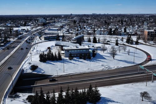 Traffic flows past Fire Hall Station #11 on the Portage overpass at Route 90 following the release of the Core Fire Hall Access Management Study (also referred to as the Station No.11 traffic study report). 150224 February 24, 2015 Mike Deal / Winnipeg Free Press