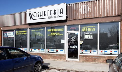 Elder De Andrade in his laundromat, The Washeteria, at 556 Keenleyside Street. 150304 March 04, 2015 Mike Deal / Winnipeg Free Press