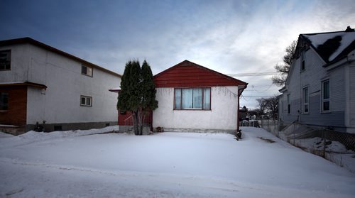 Alexander home with an average 50-foot-wide lot. See City Tax story. March 6, 2015 - (Phil Hossack / Winnipeg Free Press)