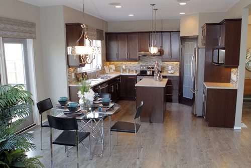 NEW HOMES - 15 Wainwright Cres in River Park South. Kensington Homes. Kitch table with kitchen behind. Back of home main floor. BORIS MINKEVICH/WINNIPEG FREE PRESS MARCH 16, 2015