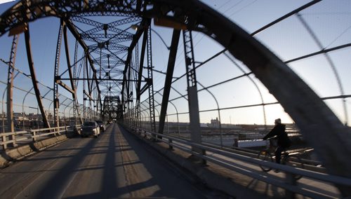 March 16, 2015 - 150316  -  Arlington Bridge photographed Monday, March 16, 2015. The city says the bridge must come down. John Woods / Winnipeg Free Press