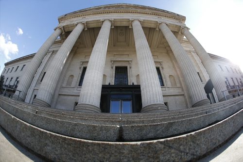 March 16, 2015 - 150316  -  Manitoba Legislature photographed Tuesday, March 17, 2015. John Woods / Winnipeg Free Press