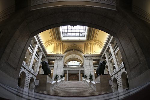 March 16, 2015 - 150316  -  Manitoba Legislature photographed Tuesday, March 17, 2015. John Woods / Winnipeg Free Press