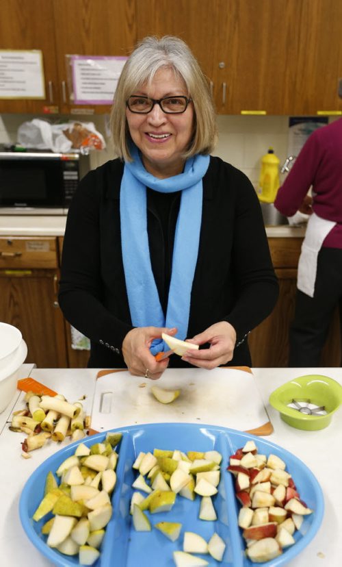 Volunteer Barbara Veilleux, she volunteers every week with the breakfast club at Hampstead School.  Aaron Epp  story Wayne Glowacki/Winnipeg Free Press March 20 2015