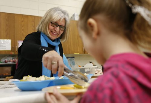 Volunteer Barbara Veilleux, she volunteers every week with the breakfast club at Hampstead School.  Aaron Epp  story Wayne Glowacki/Winnipeg Free Press March 20 2015