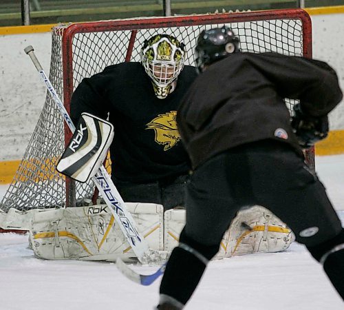 BORIS MINKEVICH / WINNIPEG FREE PRESS 071010 University of Manitoba Bisons goalie Krister Toews in practice at the Max Bell Arena.