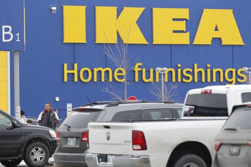 March 23, 2015 - 150323  -  Shoppers at IKEA Winnipeg Monday, March 23, 2015. John Woods / Winnipeg Free Press