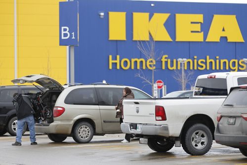 March 23, 2015 - 150323  -  Shoppers at IKEA Winnipeg Monday, March 23, 2015. John Woods / Winnipeg Free Press