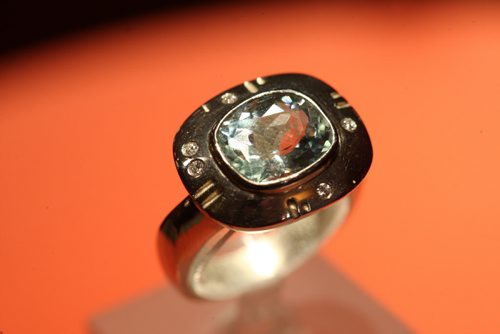 David Rice is closing up his shop on Osborne after decades in the jewelry design business in Winnipeg. Pendant he designed- Ring 14 k white gold with blue topaz- See Connie Tamoto story-Mar 24, 2015   (JOE BRYKSA / WINNIPEG FREE PRESS)