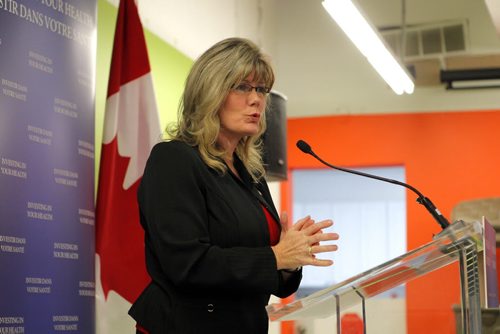 LOCAL/NEWS - SHELLY GLOVER - On behalf of Federal Health Minister Rona Ambrose, the Honourable Shelly Glover, Minister of Canadian Heritage and Official Languages, announced an important health investment for official language minority communities at Centre de ressources éducatives à l'enfance, 177 Eugenie Street in Winnipeg, Manitoba. BORIS MINKEVICH/WINNIPEG FREE PRESS MARCH 27, 2015