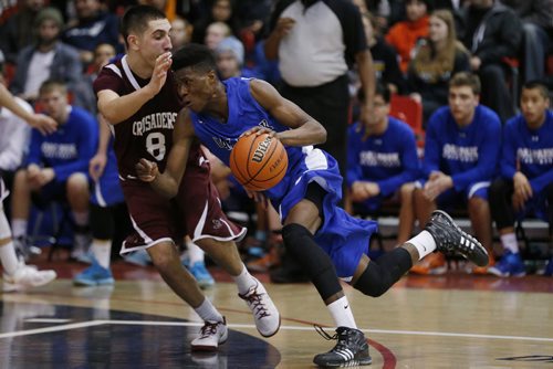 March 23, 2015 - 150323  -  Oak Park Raiders defeated the St Paul's Crusaders in the boys Manitoba High School AAAA Basketball Championship game at the U of Winnipeg Monday, March 23, 2015. John Woods / Winnipeg Free Press