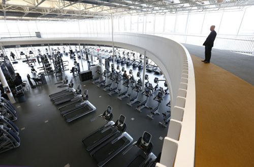 A view from the track of the fitness equipment on the lower level in the Active Living Centre on the University of Manitoba Fort Garry Campus.Geoff Kirbyson  story.Wayne Glowacki/Winnipeg Free Press April 7 2015