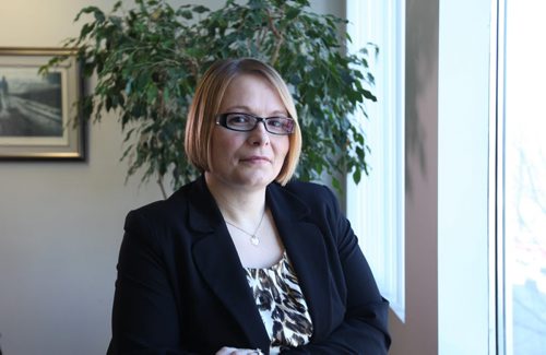 Angela Preteau, an U.S. tax expert based in Winnipeg.   For this  month's Money Matters on comparative analysis of taxation in developed nations.  April 9, 2015 Ruth Bonneville / Winnipeg Free Press.