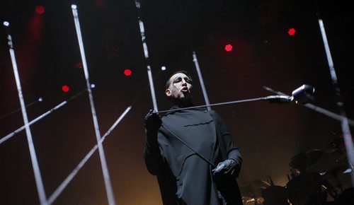 ENT - Marilyn Manson rocks it at the MTS Centre in Winnipeg, Canada. BORIS MINKEVICH/WINNIPEG FREE PRESS APRIL 9, 2015