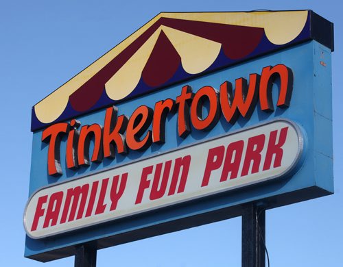 Tinkertown sign,  See story. April 13, 2015 - (Phil Hossack / Winnipeg Free Press)