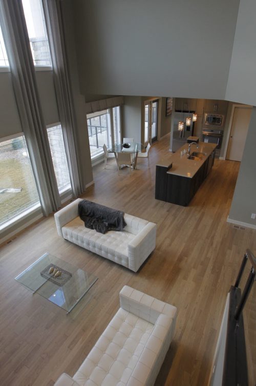 NEW HOMES  - 136 Lake Bend Road. Back living room  and kitchen view from 2nd floor. BORIS MINKEVICH/WINNIPEG FREE PRESS APRIL 13, 2015