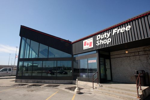 Emerson, Manitoba-Michael The Emerson Duty Free Shop at the border Highway 75 sells alcohol, smokes and many other gift items-See Bill Redekop story- Apr 14, 2015   (JOE BRYKSA / WINNIPEG FREE PRESS)