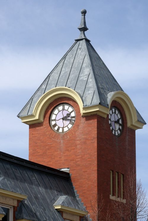 Morden, Manitoba- Refurbished heritage building at 352 Stephen Street in Morden, Manitoba including  100 yr old clock that is again functioning -See Bill Redekop story- Apr 14, 2015   (JOE BRYKSA / WINNIPEG FREE PRESS)