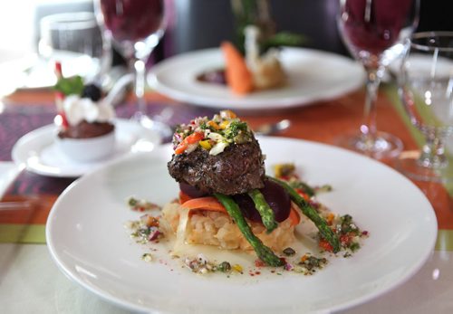 Restaurant Review - Cafe Dario.  Beef Tenderloin.   Ruth Bonneville / Winnipeg Free Press April 15, 2015