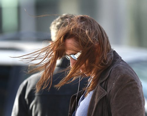 Strong winds were starting to move through Winnipeg early Wednesday morning. A wind warning was been issued.¤Wayne Glowacki/Winnipeg Free Press April 15 2015