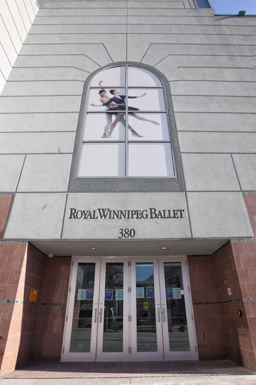 The Royal Winnipeg Ballet building at Edmonton Street and Graham Ave.  150416 April 16, 2015 Mike Deal / Winnipeg Free Press