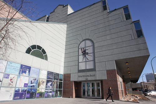 The Royal Winnipeg Ballet building at Edmonton Street and Graham Ave.  150416 April 16, 2015 Mike Deal / Winnipeg Free Press