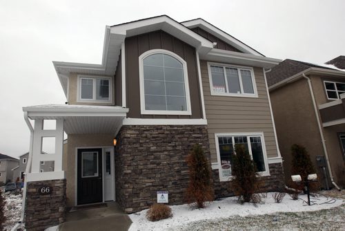 66 Appleford Gate in Bridgwater Lakes-See Todd Lewys Homes story- Apr 20, 2015   (JOE BRYKSA / WINNIPEG FREE PRESS)