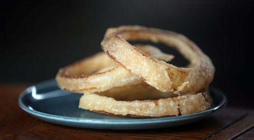 Recipe Swap - Deep Fried Onion rings, see Alison Gilmore's story.  April 20, 2015 - (Phil Hossack / Winnipeg Free Press)