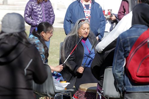 LOCAL -  EARTH DAY - Sacred ceremony - Keewatin Ochichak Singers (an all female drum group) conduct a drum ceremony on the front lawn of the University of Winnipeg to honour Mother Earth. BORIS MINKEVICH/WINNIPEG FREE PRESS APRIL 22, 2015