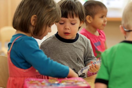 49.8   Feature photos on Early Childhood Educators working with kids at Splash Child Enrichment Centre on McGregor Street. Pre-school kids enjoy lunch together at the cente. See Mary Agnes Welch story.   Ruth Bonneville / Winnipeg Free Press April 28, 2015