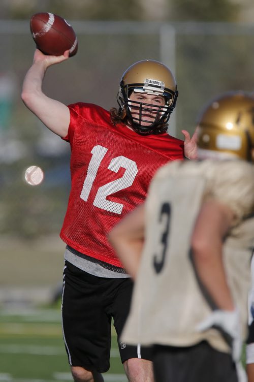 April 28, 2015 - 150427  -   Bison QB Theo Deezar photographed during practice at the University of Manitoba Tuesday, April 28, 2015. John Woods / Winnipeg Free Press