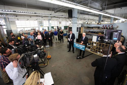 Premier Greg Selinger at a press conference held at Tec Voc Wednesday announcing the expansion of the welding shop to include the new aerospace facility which will allow more students to train for good jobs in Manitoba's world-class aerospace industry.  Ruth Bonneville / Winnipeg Free Press April 29, 2015