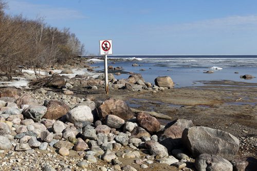 Ice is melted at Grand Beach, east side of Lake Winnipeg. BORIS MINKEVICH/WINNIPEG FREE PRESS APRIL 29, 2015