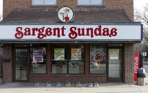 The Sargent Sundae on Portage Ave. at Overdale St. Thursday morning. An armed robbery took place Wednesday evening.   Wayne Glowacki / Winnipeg Free Press April 30 2015