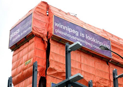 The "GlassHouse" condo building underway on Hargeave St just north of Portage ave Thursday. See Murray McNeill story. April 30, 2015 - (Phil Hossack / Winnipeg Free Press)