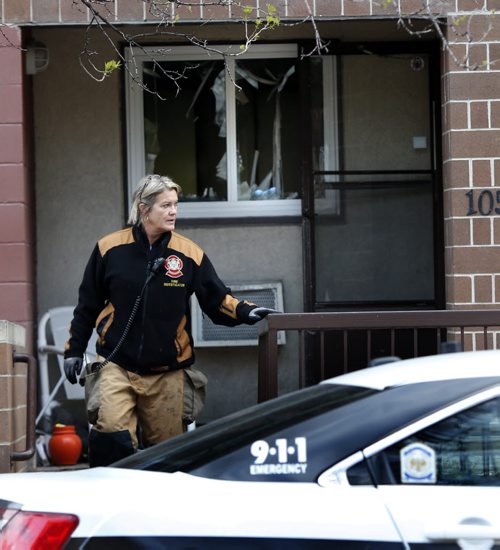 A Fire Investigator at the scene of a early Friday morning fire in a main floor suite of the Kirkby Terrace at 393 Kennedy Street near Qu'Appelle Ave.  Wayne Glowacki / Winnipeg Free Press May 8 2015