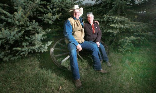 Ron and Debbie Middleton, pose on their Elm Creek area ranch. The couple have raised over $250,000 for sick children the past 15 yrs ¤They host fundraing dinners and auctions, and do private fundraising from individuals and businesses. ¤See Bill Redekopp story. May 8, 2015 - (Phil Hossack / Winnipeg Free Press)