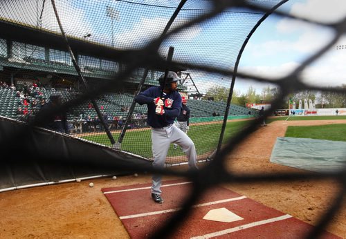 Goldeyes infielder #9 Casio Grider, gets ready to strike the ball during practice at Shaw Park Saturday afternoon.   May 09, 2015 Ruth Bonneville / Winnipeg Free Press