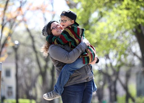 Jackie Callahan enjoys goofing around with her son Bradley, 6yrs while hanging out at Vimy Ridge Park Saturday afternoon.   May 09, 2015 Ruth Bonneville / Winnipeg Free Press
