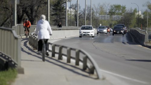 St.Vital Bridge Bike Path, Saturday, May 9, 2015. (TREVOR HAGAN/WINNIPEG FREE PRESS)