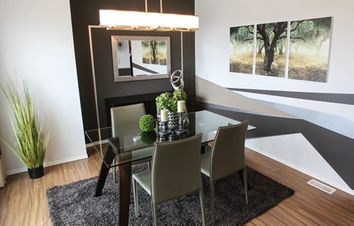 New Home 9 Fairbairn Bay Dining Room 150511 - Monday, May 11, 2015 -  (MIKE DEAL / WINNIPEG FREE PRESS)