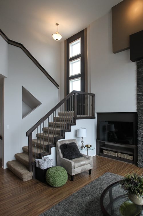 New Home 9 Fairbairn Bay stairs to the second floor 150511 - Monday, May 11, 2015 -  (MIKE DEAL / WINNIPEG FREE PRESS)