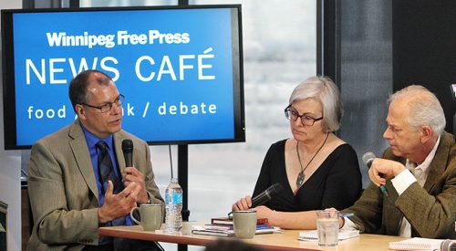 The Winnipeg Free Press editorial board interviews Peter Watson the NEB Chair at the Winnipeg Free Press NewsCafe.  150514 May 14, 2015 Mike Deal / Winnipeg Free Press