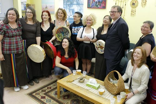 Crowdfunding at the United Way press conference. Make it Happen drive. Media event at the North Main Women's Centre. Kevin Rollason story. Group shot of all the speakers and drummers. BORIS MINKEVICH/WINNIPEG FREE PRESS May 20, 2015
