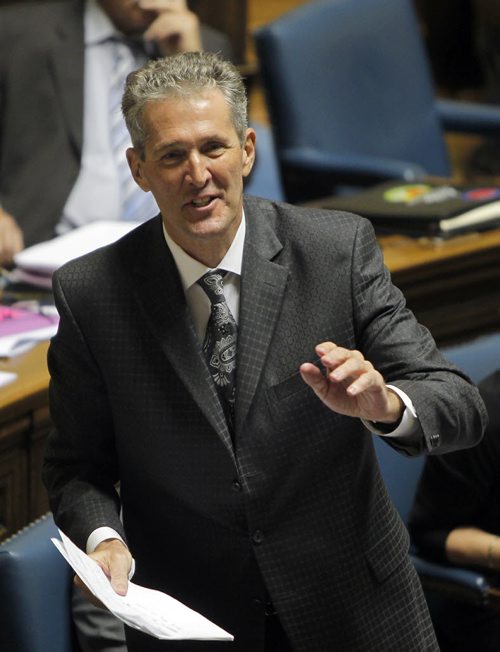 LEG - Brian Pallister in the house during question period. BORIS MINKEVICH/WINNIPEG FREE PRESS May 26, 2015