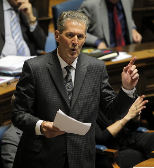 LEG - Brian Pallister in the house during question period. BORIS MINKEVICH/WINNIPEG FREE PRESS May 26, 2015