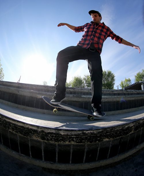 Skateboarding at The Forks, Winnipeg, Saturday, May 30, 2015. (TREVOR HAGAN/WINNIPEG FREE PRESS)