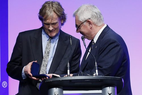 June 1, 2015 - 150601  -  David Thomson, Co-chair of Woodbridge, Chairman of Thomson Reuters, and Chairman of The Globe and Mail is honoured with the International Distinguished Entrepreneur Award by David Barnard, President of the University of Manitoba, and the Asper School of Business at the Convention Centre  Monday, June 1, 2015. John Woods / Winnipeg Free Press